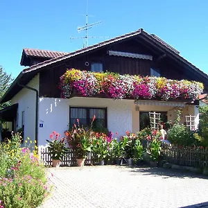 Haus Schmid Apartment